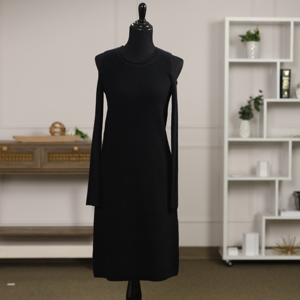 🆕 Elie Tahari Makayla Cold Shoulder 100% Merino Black Sweater Dress NWT